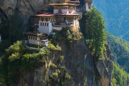 Bhutan – Land of the Thunder Dragon